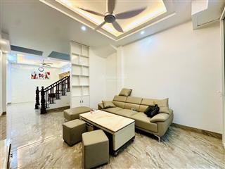 Bán nhà vĩnh hưng hoàng mai 42m x 4t, nhỉnh 6 tỷ, ở ngay.