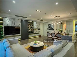 Bán nhanh căn 3 ngủ ở vinhomes metropolist, view thoáng. giá chỉ 20 tỷ.  sơn 0906 244 ***