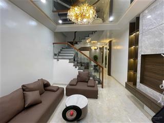 Căn nhà 4 tầng xinh xắn full nội thất tại phố vua lê lợi  phố cấm  nguyễn hữu tuệ  giá 4,35 tỷ