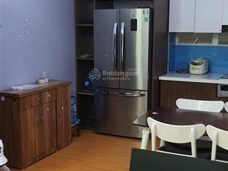 Bán căn hộ 2pn 1 vs toà no10a sài đồng sổ lâu dài 3,25 tỷ.  0369 305 ***