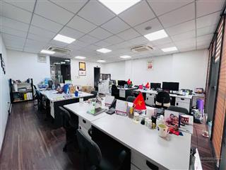 Dương khuê  tòa nhà văn phòng 8 tầng mặt tiền 7m  kinh doanh đẳng cấp
