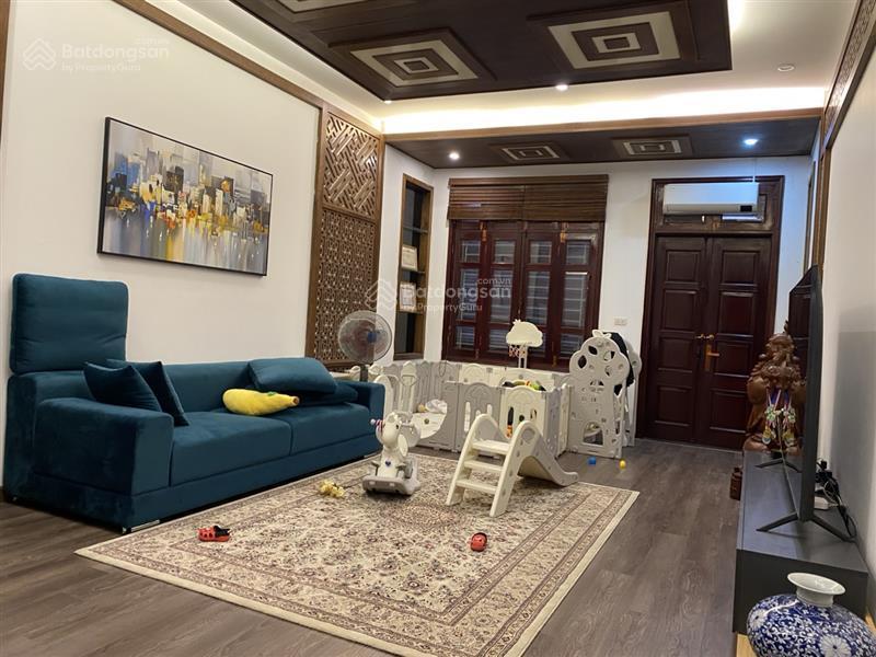 Chính chủ cần bán gấp nhà riêng đh ngoại ngữ phân lô ô tô tránh vỉa hè 59m x mt 5m