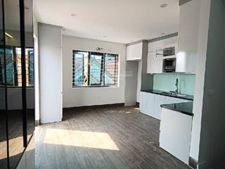 Cầu giấy  nhà mới 50m², 6 tầng, ngõ thông  kinh doanh sầm uất
