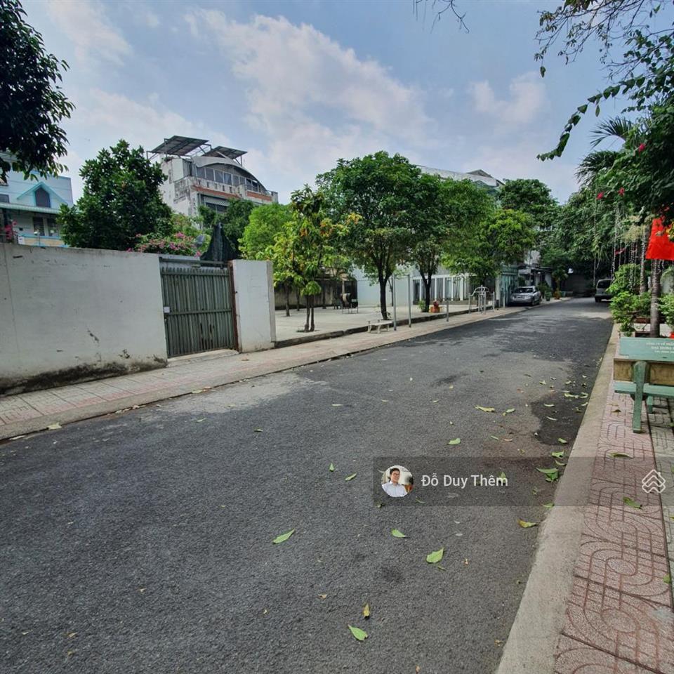 Bán mặt tiền nguyễn văn quá, đông hưng thuận 10, 130m2, ngang 8m, 3 tầng có hầm. 13tỷ tl
