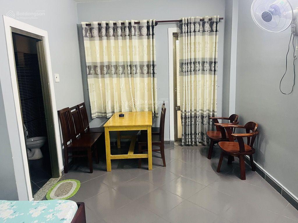 Bán khách sạn mặt tiền đường trần văn mười, 5 tầng, thu nhập trên 40triệu/th. hơn 10 tỷ