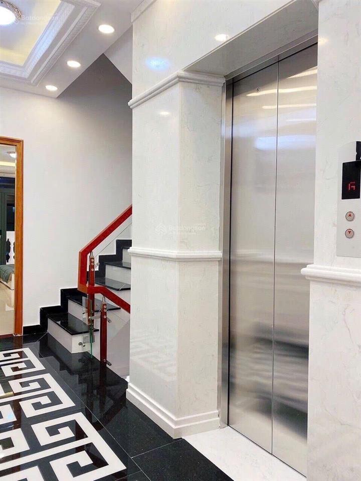 Căn nhà tâm huyết  ngay tttm emart phan văn trị p5  1 hầm, 1 trệt, 1 lửng, 3 lầu, st (thang máy)