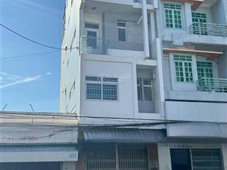 Bán căn mặt tiền 5 tầng đường 2/4  p. vạn thạnh