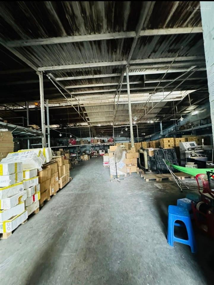 Bán nhà xưởng mặt tiền hiếm tỉnh lộ 10, bình tân  2625m2, dòng tiền 3,4 tỷ/năm  chỉ 80 triệu/m2