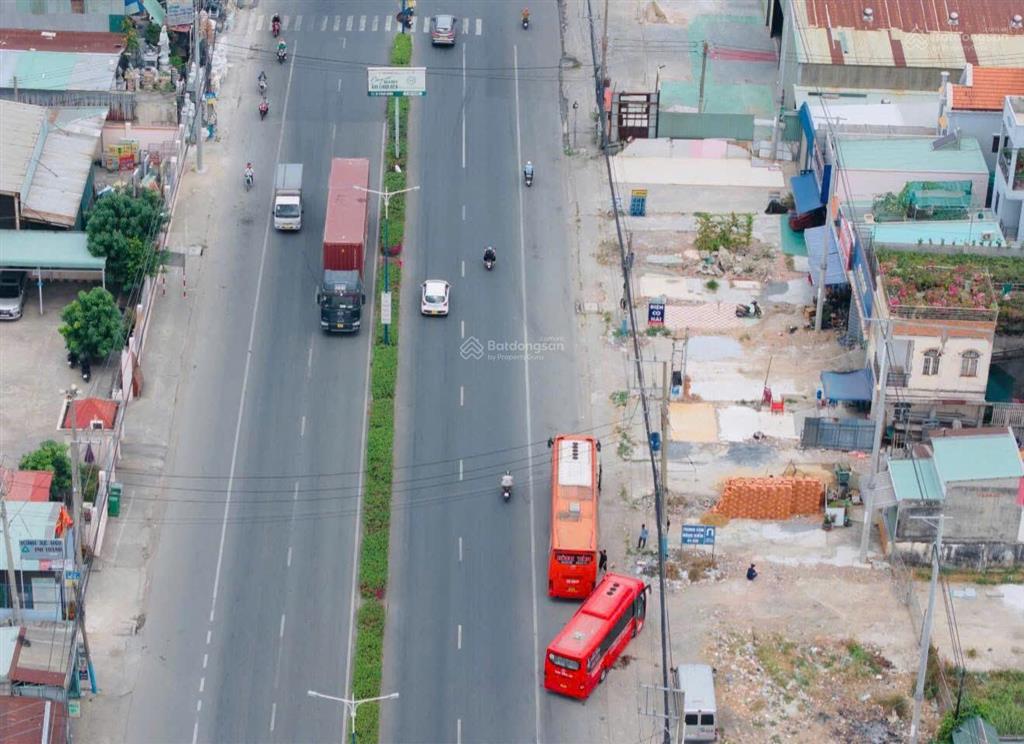 Bán lô góc 2 mặt tiền 125m2(6,2x20m), thông thẳng sông sg cách sông chỉ 100m