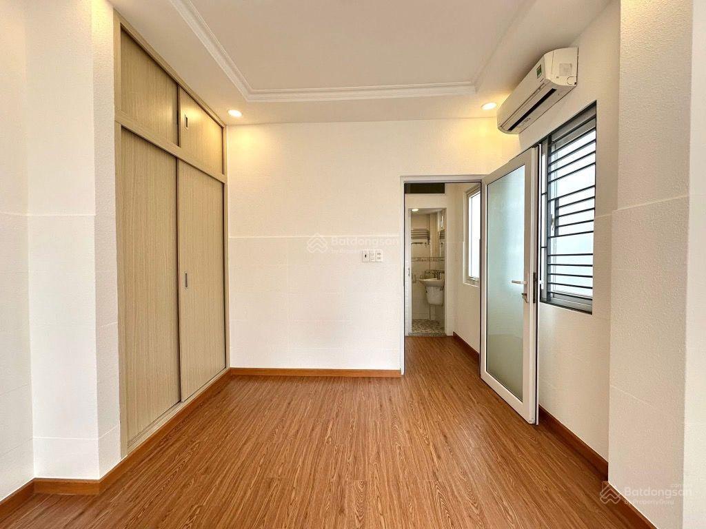 Siêu phẩm nguyễn kiệm hxt ô tô nằm trước nhà 5.9 tỷ