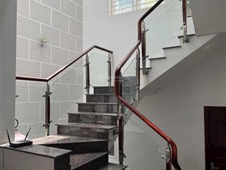 Bán căn nhà khu dân cư phong phú 5. kế bến xe quận 8