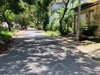 Bán căn nhà siêu đẹp tại khu dân cư phú lơi.