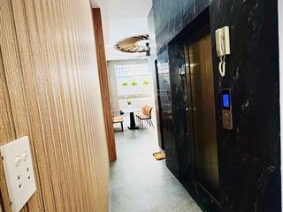 Nhà đẹp 5 tầng hẻm xe hơi  tặng full nội thất  thang máy  86m2  chỉ 7 tỷ