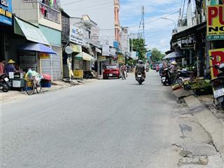 Mặt tiền chợ trần quang cơ, kinh doanh sầm uất, dt 4m x 18m, giá chỉ 6.7 tỷ