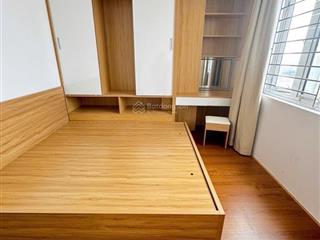 Căn hộ chung cư, phố đức giang, nội thất đẹp, thang máy, gần bình minh dt 71m2 nhỉnh 3 tỷ