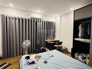 Bán nhà sài đồng, dân xây 6t gần hồ, gần chợ dt50m2 5t cách ô tô 10m, nhà còn rất mới