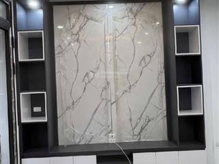 Bán gấp nhà phố thạch bàn, nhà mới nội thất đẹp, gần mặt phố, gần hồ mát mẻ dt 50m 5t hơn 7 tỷ