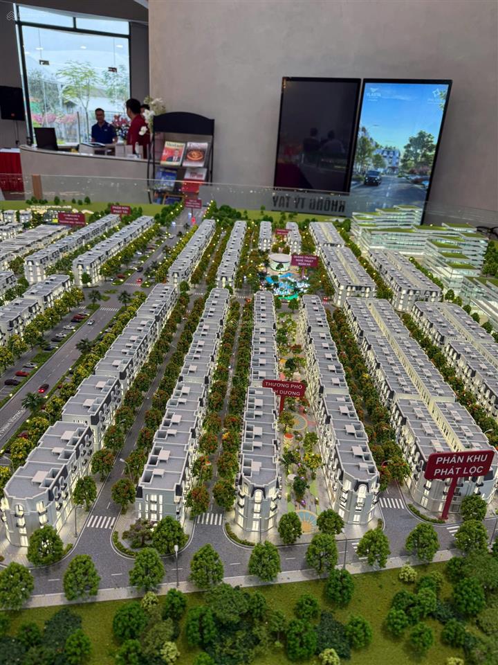 Dự án vlasta văn phú thủy nguyên  chỉ 7,x tỷ cho căn 4 tầng 81m2 2 mặt sân vườn đỉnh  0915 822 ***