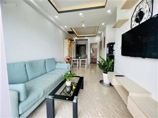 Chính chủ bán căn hoàng quân toà a2 view phố đông nam thoáng mát cả ngày