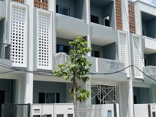 Bán nhà phố the meadow giá tốt nhất chủ đầu tư chỉ 8,8 tỷ, mặt tiền đường lớn