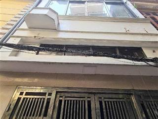 Bán nhà phố hoa lư, cạnh công viên thống nhất, 48m2x4 tầng, ngõ nông rộng, mặt tiền đẹp, sổ vuông
