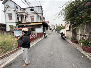 Chính chủ gửi bán lô đất đường thông oto tránh