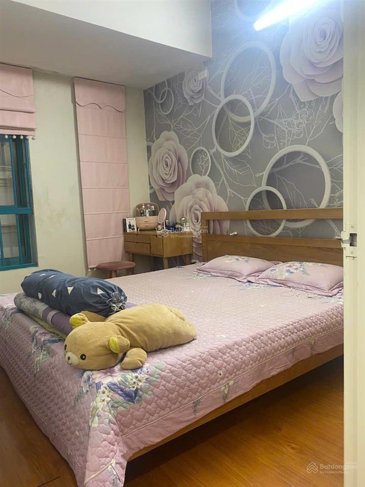 Bán gấp căn hộ 57m2 thiết 2pn, 1wc, ban công đông nam, sudico mỹ đình sông đà
