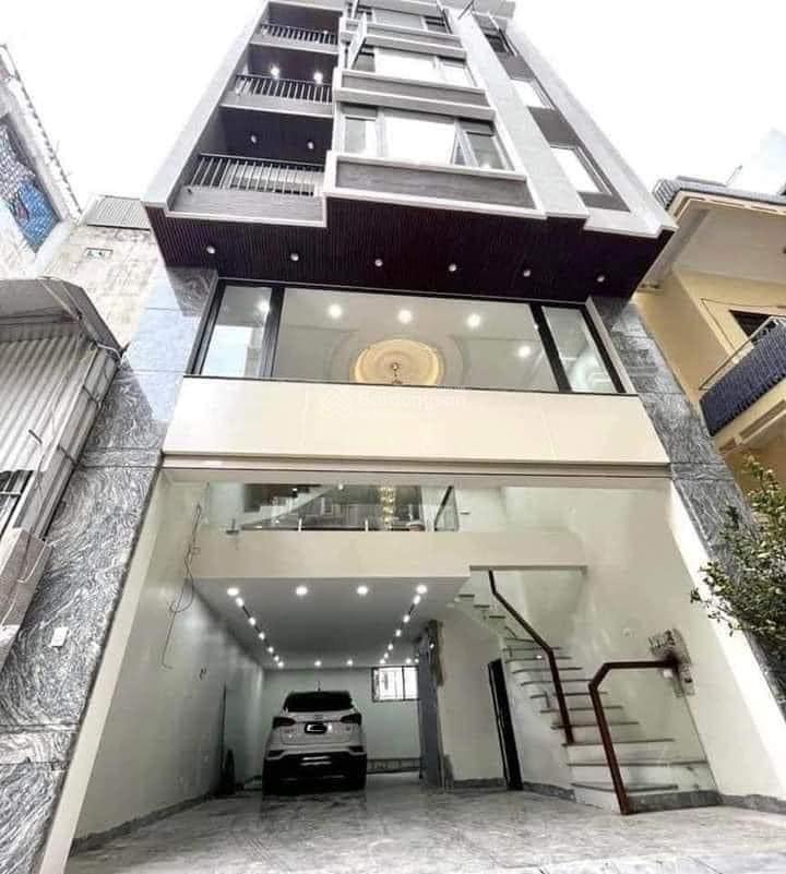 Bán nhà ngõ 68 cầu giấy, 55m2, nhỉnh 11 tỷ , thang máy, ngõ to rộng, mới long lanh, chủ mới ở luôn.