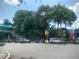 Bán khuôn đất lớn dt 502m(20x25m) đường hoàng văn thụ, q.tân bình đối diện cv hoàng văn thụ