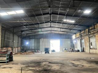Cho thuê gấp kho  xưởng 450m2 và 900m2 tại linh trung  thủ đức. đg cont 24/24