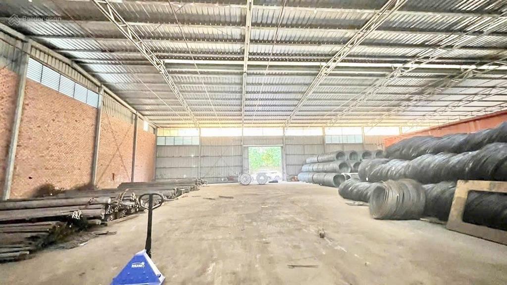Xưởng 840m2. đường cont ban ngày. tiện đi phạm văn đồng, ql 1a, kế bên kcx linh trung. 82k/m2