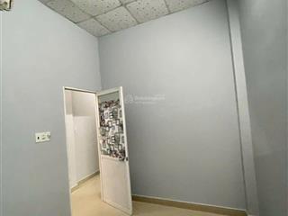 Cho thuê nhà nguyên căn hẻm xe hơi đường làng tăng phú, quận 9