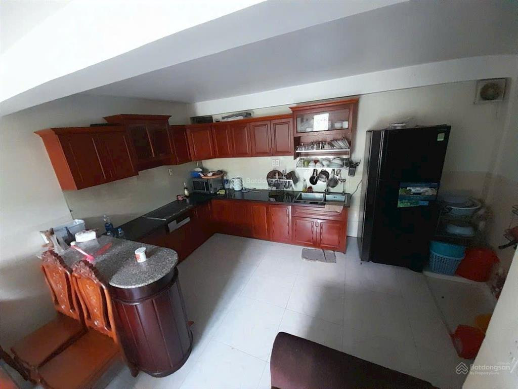 Cho thuê nhà nguyên căn gần lê văn việt, trường thcs lê quốc toản