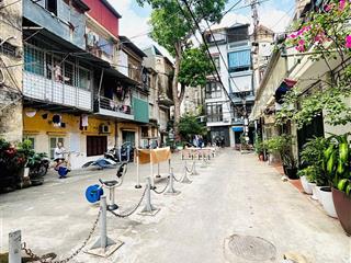 Sở hữu nhà tập thể chưa đến 1 tỷ  sân chơi bên dưới toà nhà  view thoáng  ôtô đỗ chân cầu thang