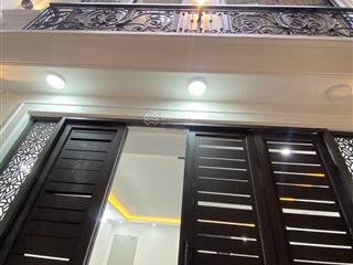 Bán chung cư mini phố trung kính. xây mới, 7 tầng thang máy. 11 phòng. ngõ thông. 50m ra mặt phố