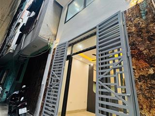 Bán nhà xây mới ngõ toàn thắng  phố khâm thiên. ngõ thông rộng full đồ ở ngay. sổ đỏ vuông đẹp