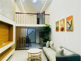 Nhà đẹp phố tôn đức thắng. ngõ rộng ba gác đỗ cửa. full đồ như hình . sổ đỏ hoa hậu.