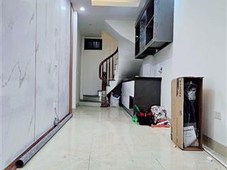 Bán nhà xây mới ngõ linh quang. ô tô cách 10m. sổ đỏ nở hậu . full đồ ở ngay.