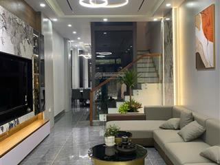 Bán nhà phố trần khát chân. xây mới. 65m2x6 tầng thang máy. ô tô vào nhà. ngõ nông rộng gần phố.