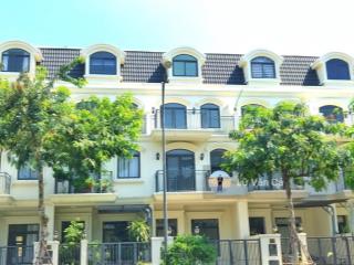 Căn góc hông công viên nhà phố lakeview cần bán gấp dt 5x20m 3 tầng giá 17,89 tỷ  0907 860 ***