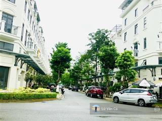 Shophouse lakeview city hoàn thiện full nội thất dt 100m2 5 tầng sử dụng giá thuê 30 triệu/th
