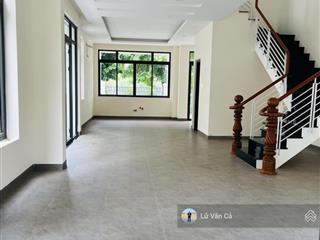 Biệt thư cho thuê nội thất cơ bản,  0907 860 ***