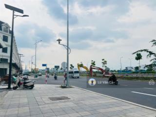 Căn góc shophouse song hành 168m, 50 tỷ thương lượng,  0907 860 ***