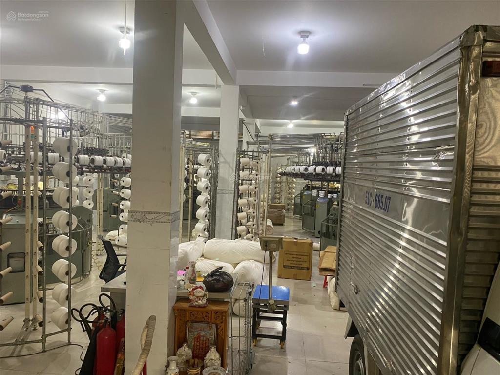 Bán nhà vtkd 8m kế mt tân kỳ tân quý ngang 15m dtcn 357m2 xây dựng 3 tỷ chào 22.6 tỷ tl