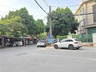 Phú thượng, tây hồ, đất mặt phố, vỉa hè đá bóng , thoáng vĩnh viễn , dt~~ 245m2, mặt tiền 9m