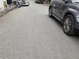 Cần bán lô đất ngọc thụy long biên 99m2 lô góc ngõ thông ô tô mặt tiền 4,6m, giá 15,3 tỷ