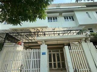 Em cần bán gấp căn nv 102m2 mặt tiền 6m giá tốt nhất khu d geleximco,bán giá chỉ 18.x tỷ