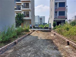 Em đây em bán những lô diện tích nhỏ nhất, to nhất và đặc biệt là giá tốt nhất đất dv vân canh