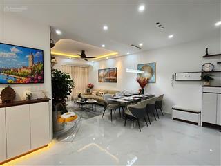 Bán cc sky garden ii, 6,2 tỷ, 91m2, căn góc, view đẹp, tiện nghi đầy đủ cao cấp tại q7, hcm