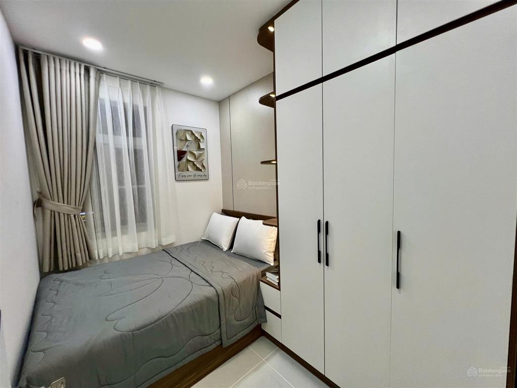 Bán gấp ch sân vườn sky garden ii tại nguyễn văn linh, 9,6 tỷ, 89m2 + sân, q7, hcm